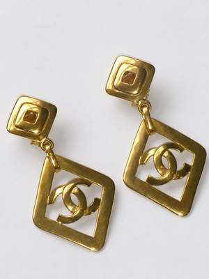 Chanel 1995 gold plated CC statement clip on earrings